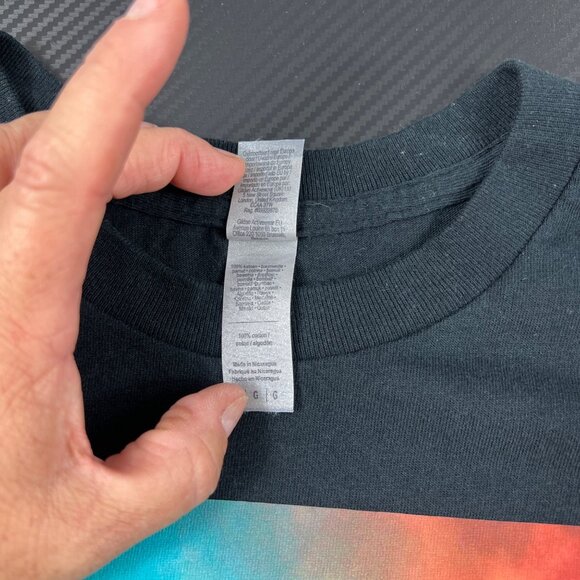 Godzilla Vs. Kong Official Poster Graphic T-Shirt LARGE Black Mens Short Sleeve - Picture 2 of 6